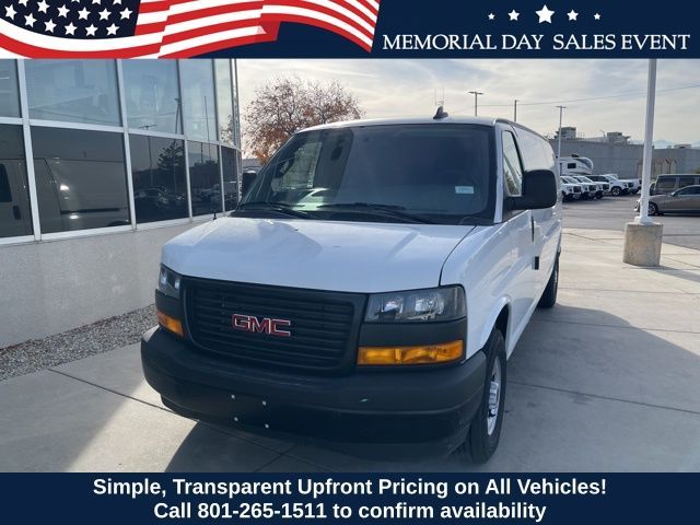 2025 GMC Savana 3500