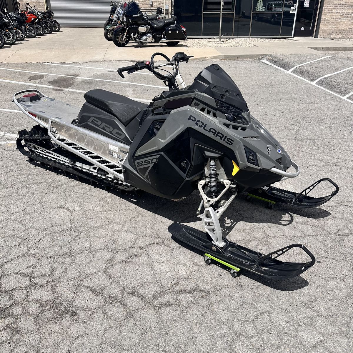 2024 Polaris 850 Pro RMK Slash 155 - Snowmobile
