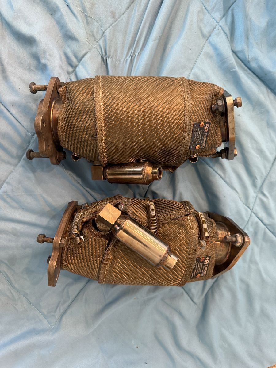 Fabspeed Motorsport Corvette C8 HJS Catalytic Thermal Converters (Pair)