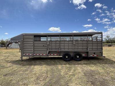 NEW 24’ Deluxe Tack GR Stock Trailer