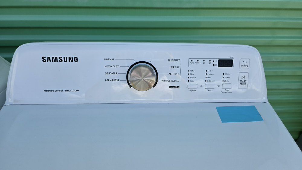 Main image 6