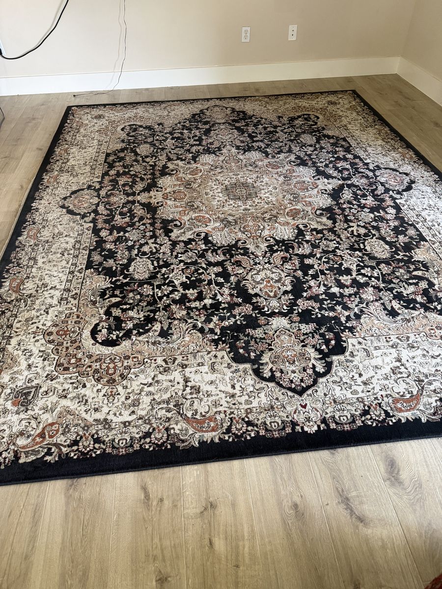 Thomasville Area Rug 7’10” x 10’