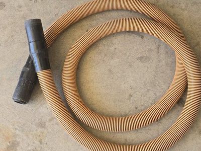 10 ft Ridgid Flexible Corrugated Shop Vacuum Hose with Black End Connector