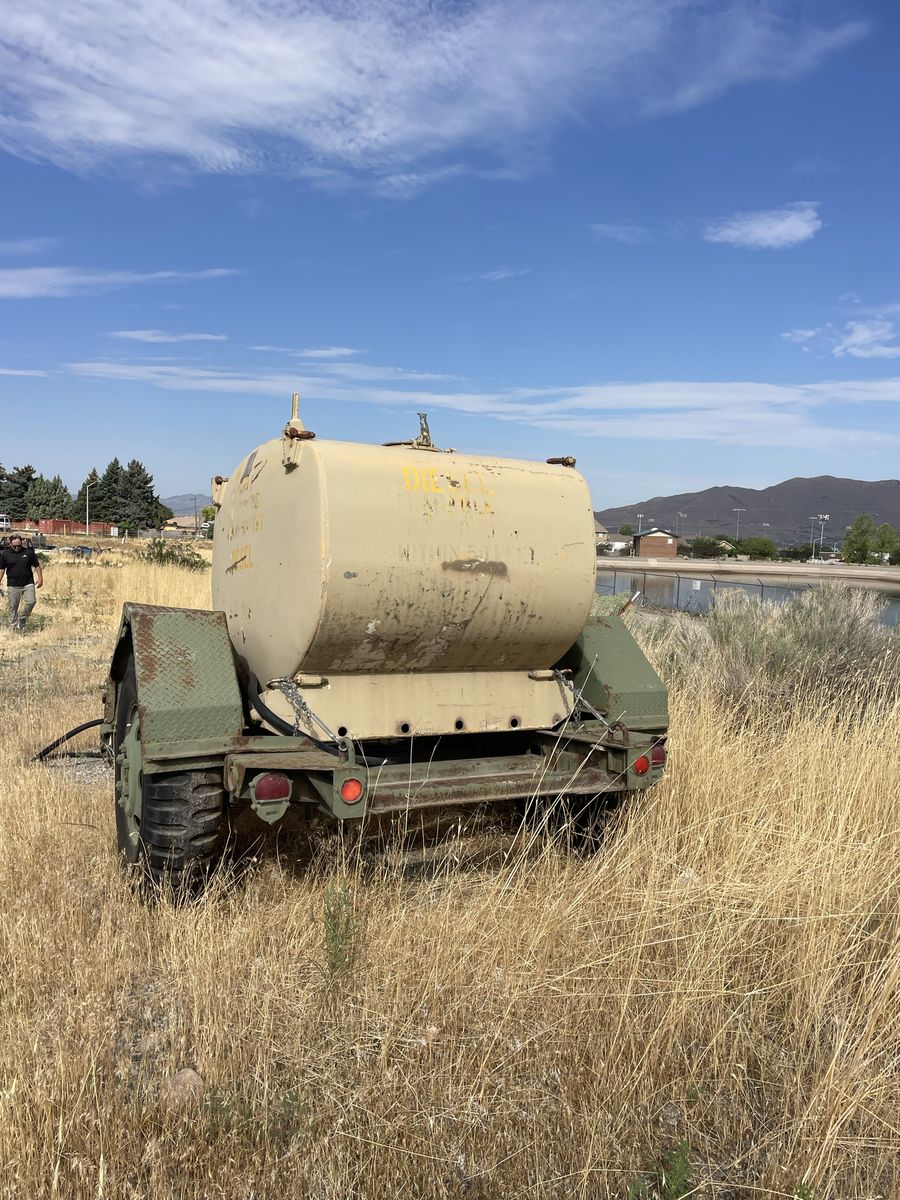 Army tank for water or gas