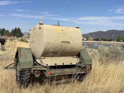 Army tank for water or gas