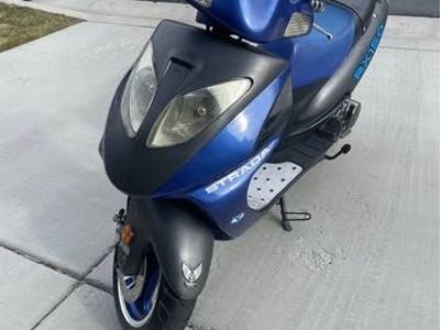 Yamati Strada RX150 Scooter