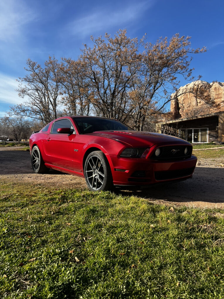 2013 Ford Mustang GT Premium