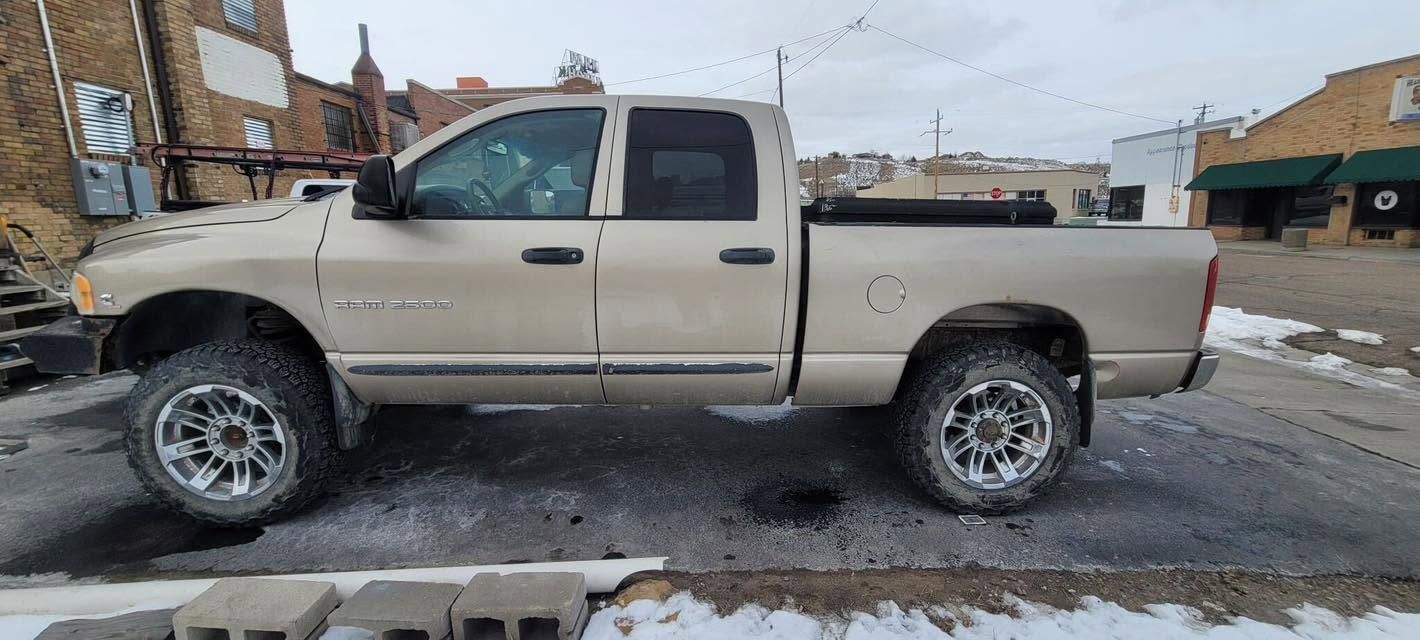 2005 Dodge Ram 2500 Laramie
