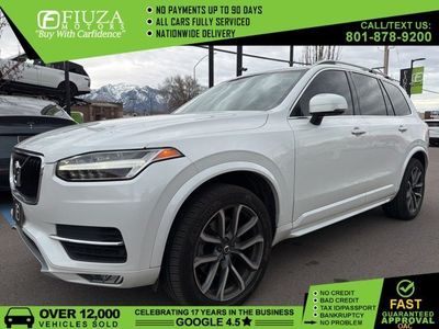 2017 Volvo XC90 T6 Momentum