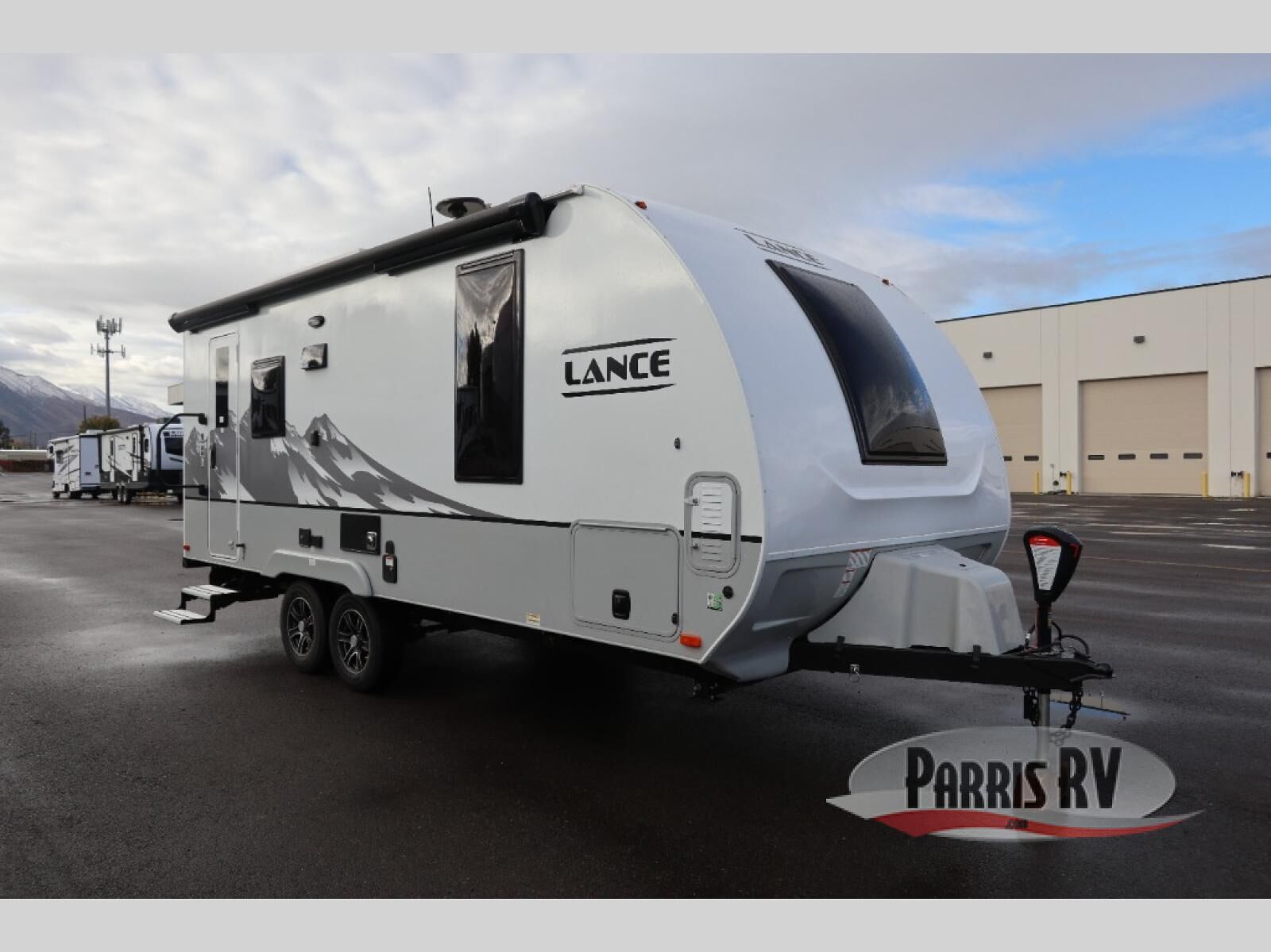 New 2026 Lance Lance Travel Trailers 1995