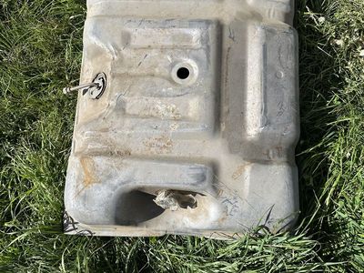 80-90s Ford F Series Tank