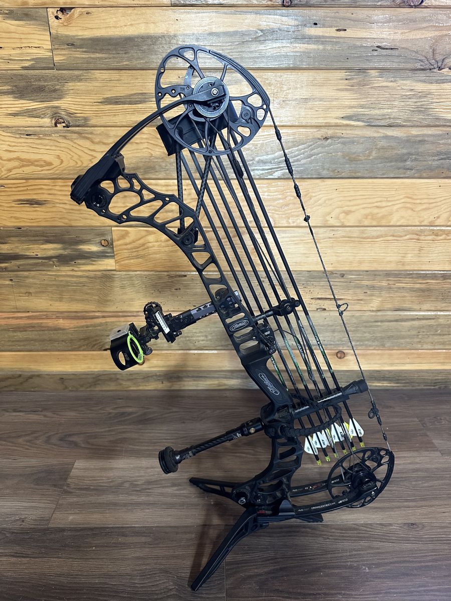 Mathews Vertix