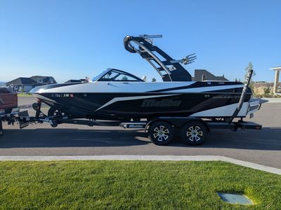 2017 Malibu Wakesetter 21VLX