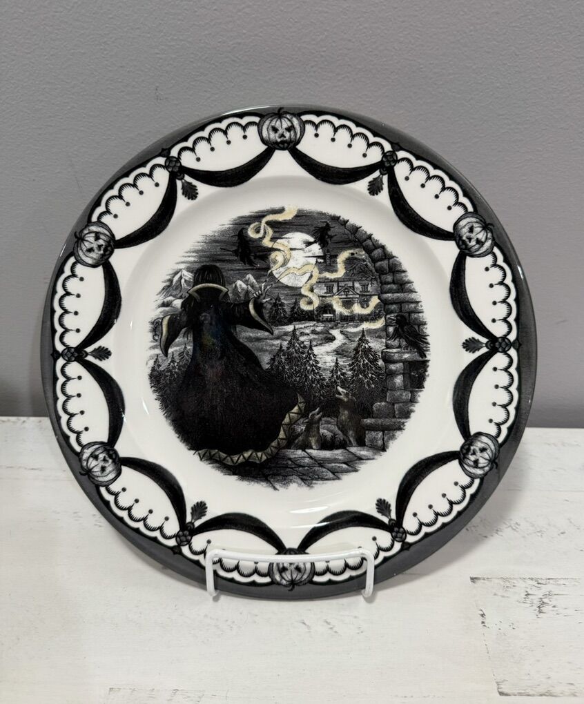 Halloween Sorcerer Moon Witch Dinner Plates