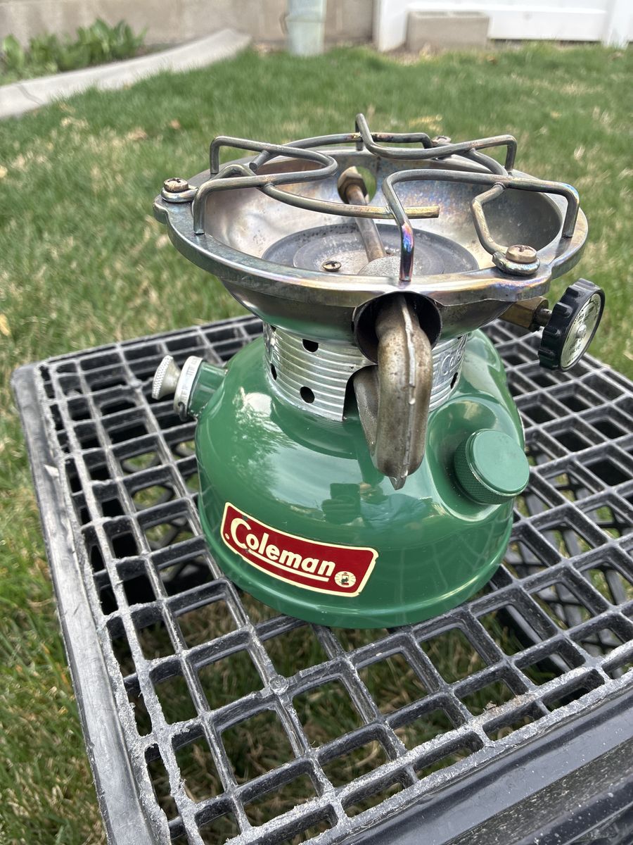 Coleman 502 Stove