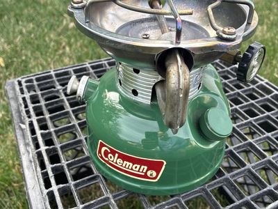 Coleman 502 Stove