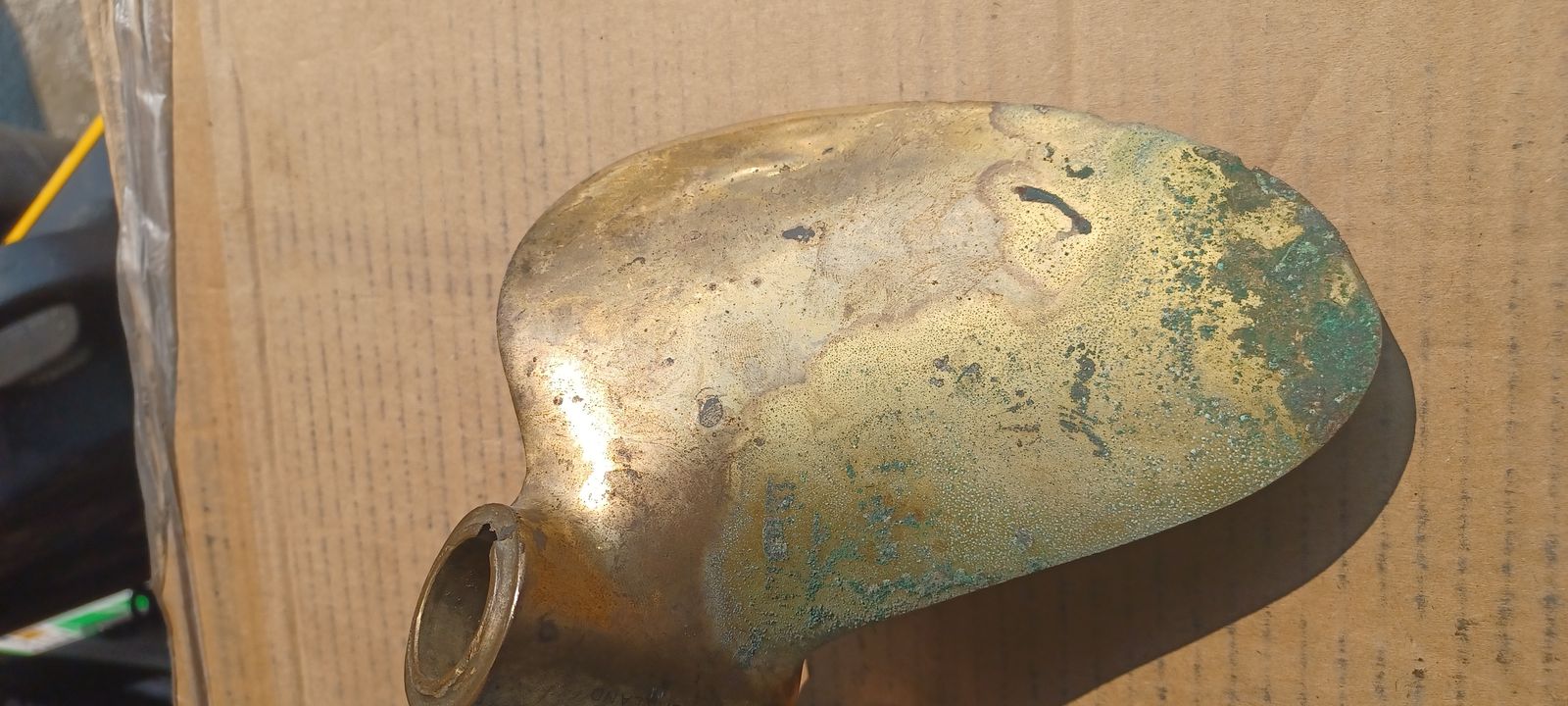 Main image 3
