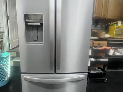 Whirlpool French Door Refrigerator – Fingerprint-Resistant Stainless Steel –STILL CURRENTLY SOLD AT HOME DEPOT!