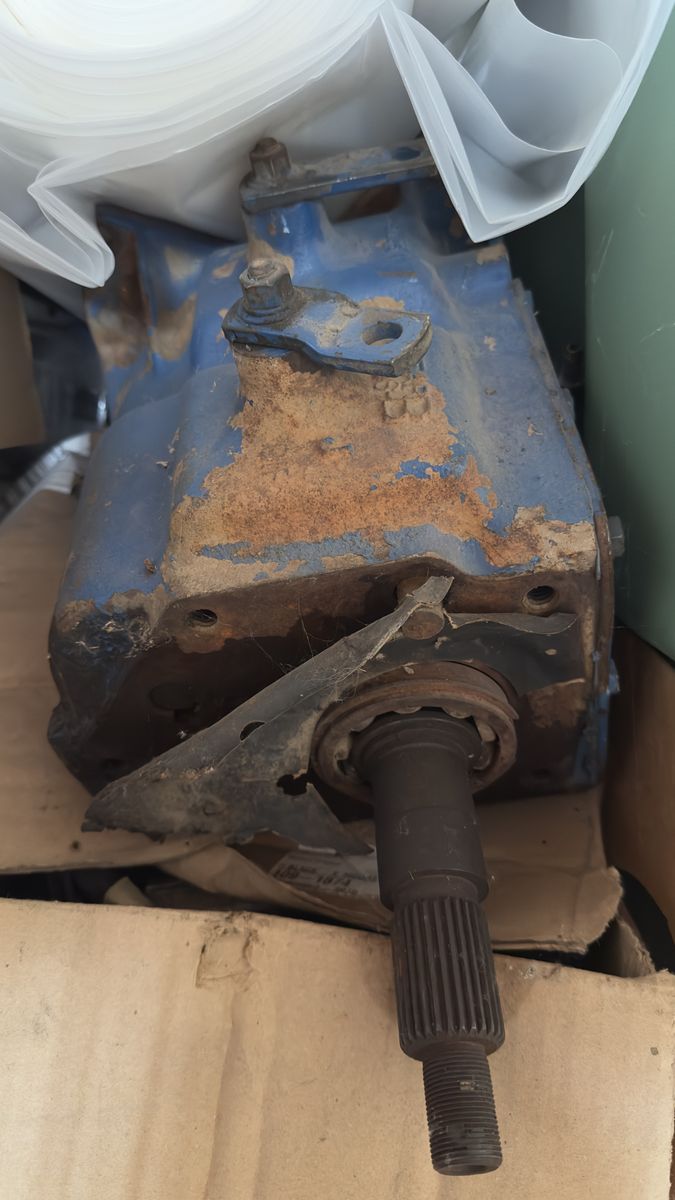 Early Ford Bronco 6-Cylinder HEF Manual 3-Speed Transmission, 1966-77 Ford Bronco