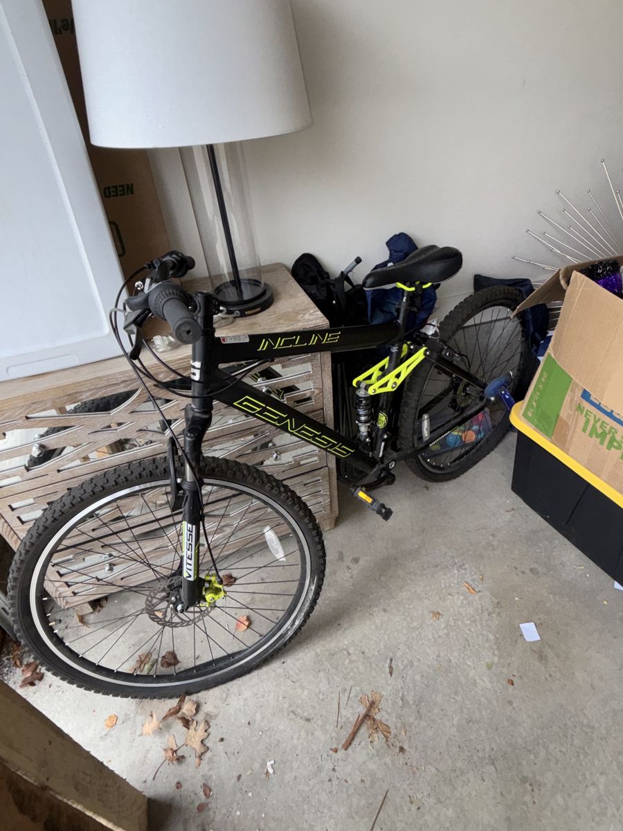Genesis Incline Mountain Bike