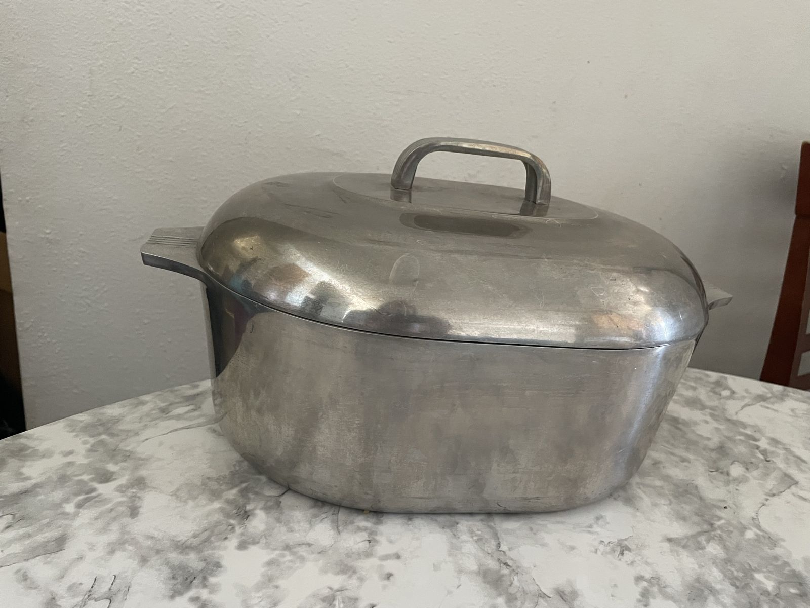 Vintage Wagner ware sidney 8 quarts