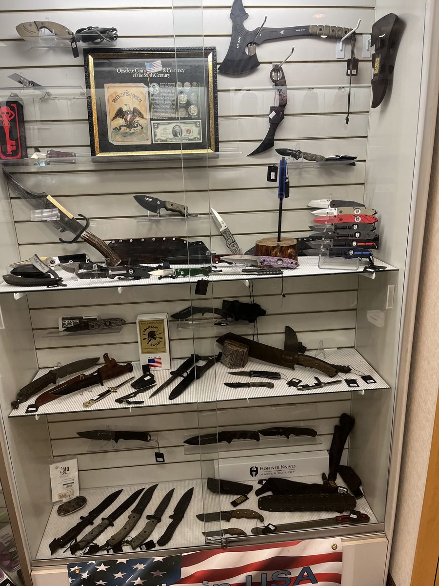 STORWEIDE SALES ALL WEEK! HUGE KNIFE SALE @ "UNITE" STORE AT SOUTH TOWN MALL IN SANDY!