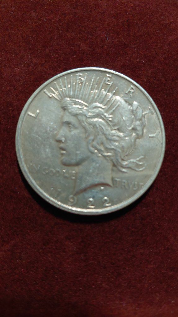 1922 Peace Silver Dollar Coin - Collectible US Mint Coin
