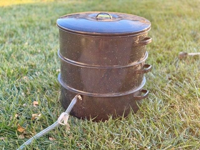 Enamel Steam Juicer