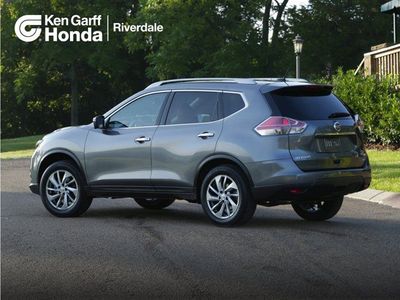 2015 Nissan Rogue SV