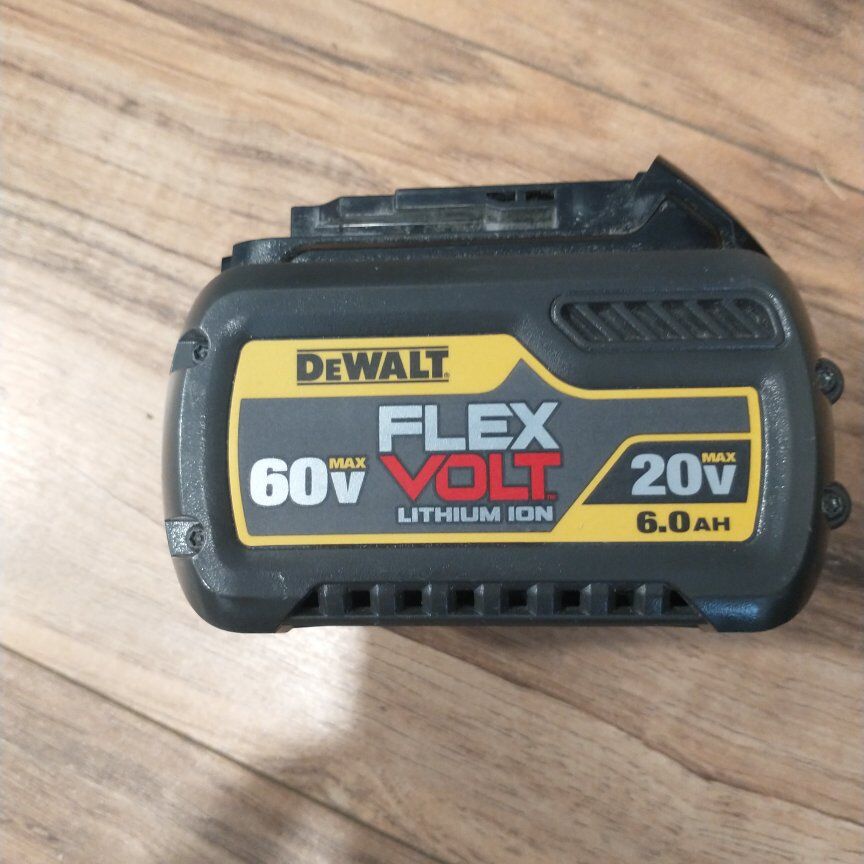 DeWalt 6 AH flex volt battery