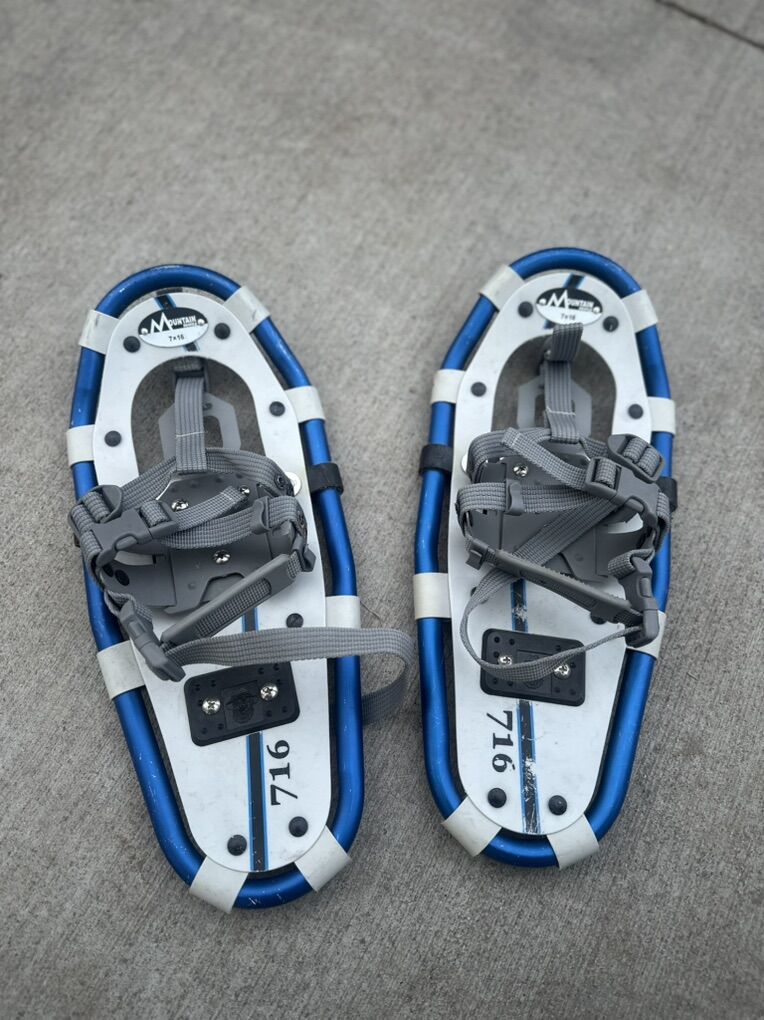 Yukon’s Mtn Profile 716 Youth, Snow Shoes