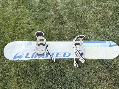 Limited Aztec Series Snowboard