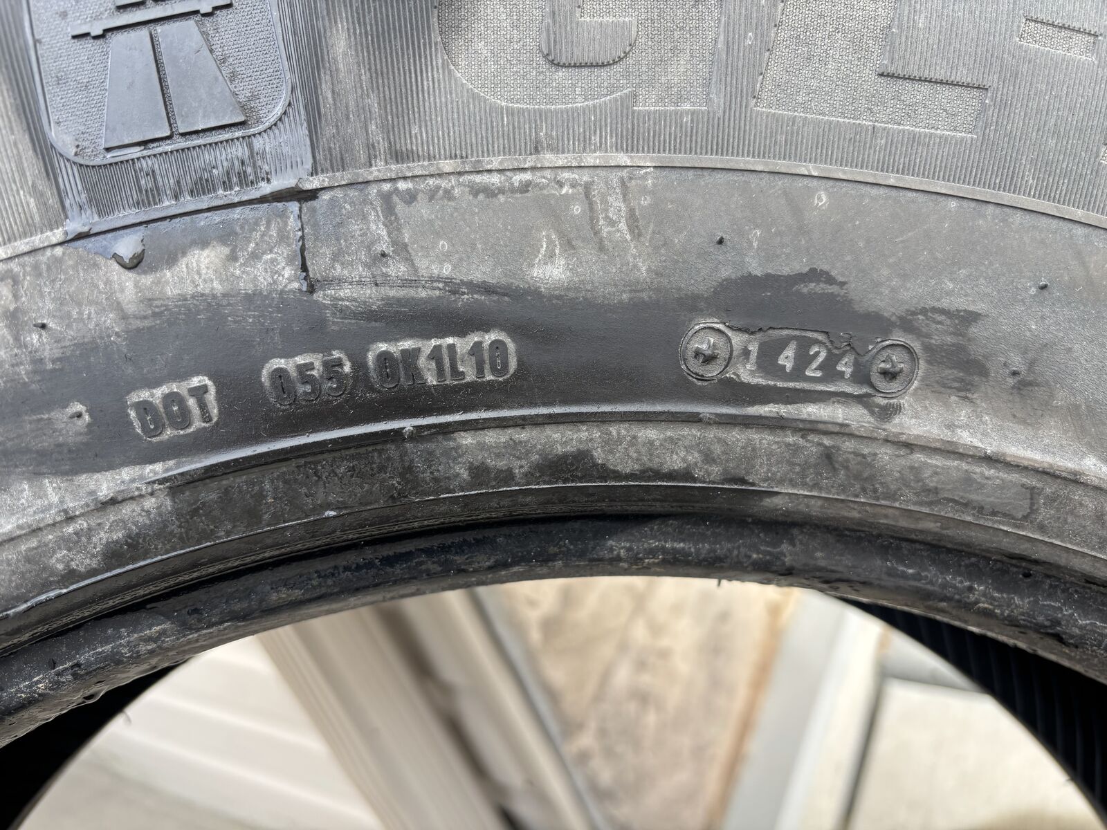 Free Semi Truck Casings( Tire's)