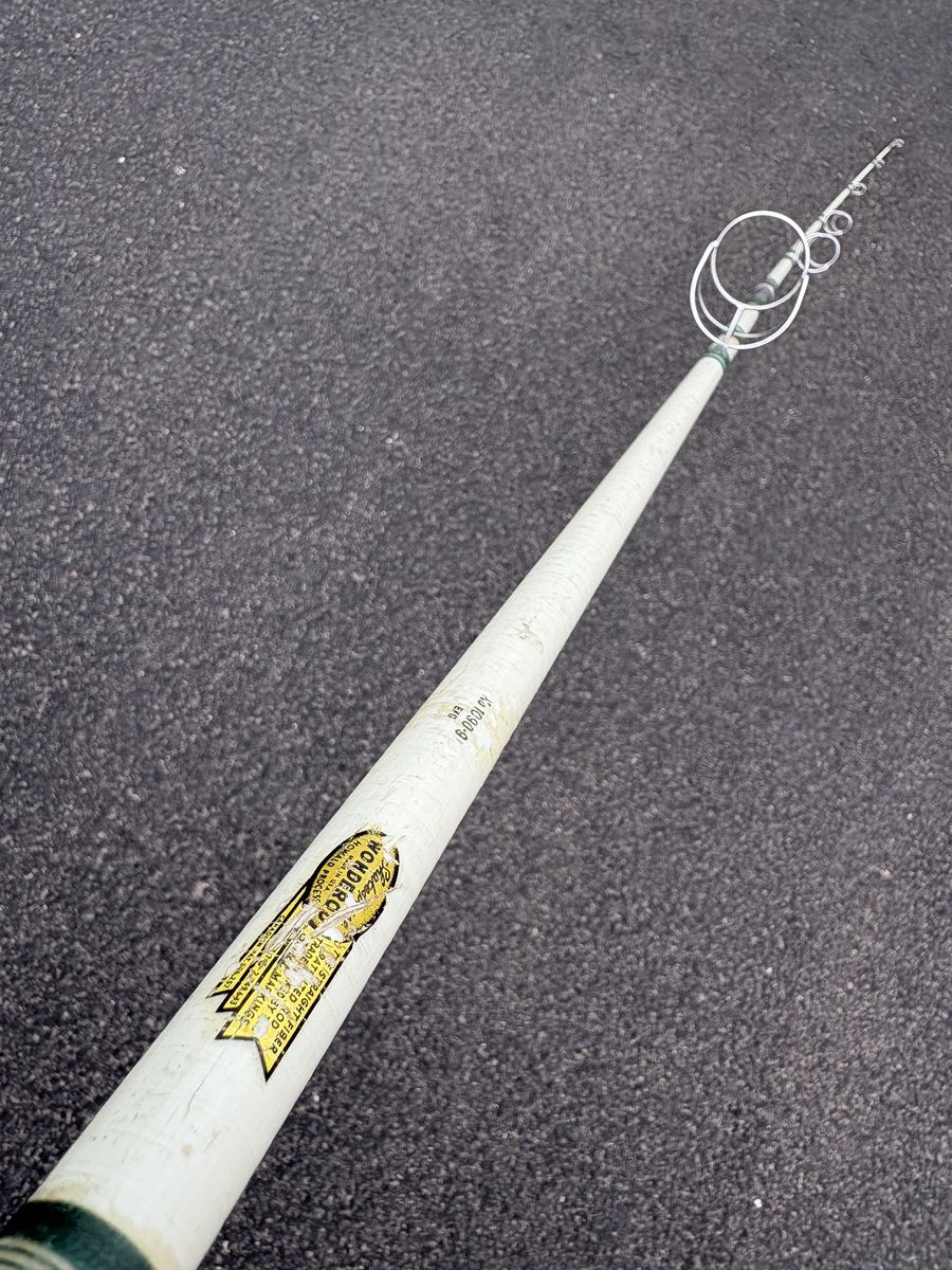 Vintage Shakespeare 1090 fiberglass fishing rod 9’ made in 1974