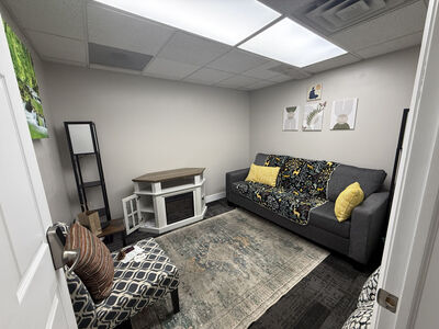 Suite 234 (individual office)