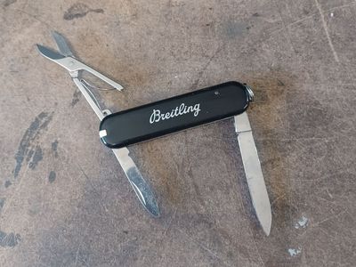 Breitling pocket knife