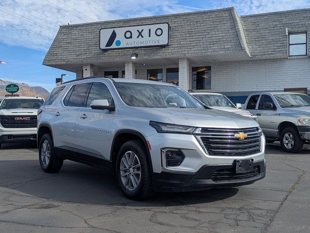 2022 Chevrolet Traverse LT Cloth