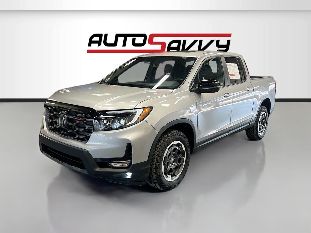 Main image 3