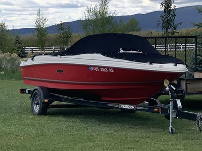 Sea Ray 175 Sport Bowrider Boat with Trailer - Red/White, good Condition,