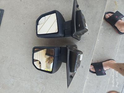 driver and passenger side mirrors 2017 Ford F-150
