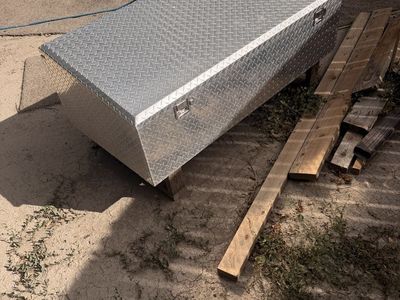Aluminum Diamond Plate Truck Storage Tool Box