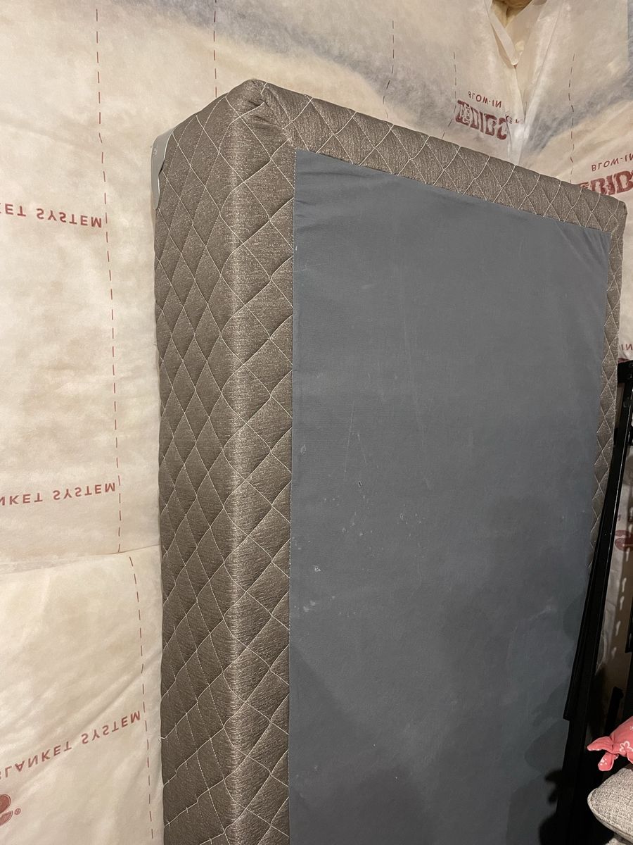 Twin Box Spring and rails included! 