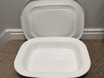 CorningWare French White F-2-B 2.8 Liter Casserole Dish with Lid - Made in USA