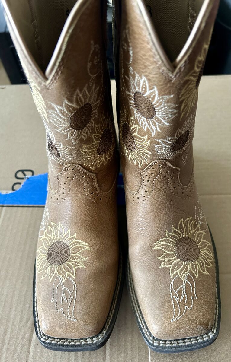 Ariat Women’s Sunflower Blosson Western Boots 5.5