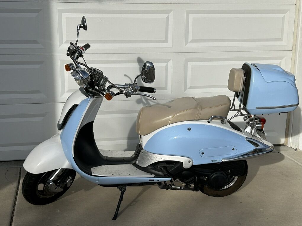 150 cc Scooter