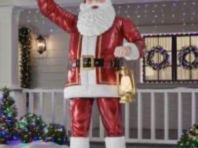 Home Depot Towering Santa