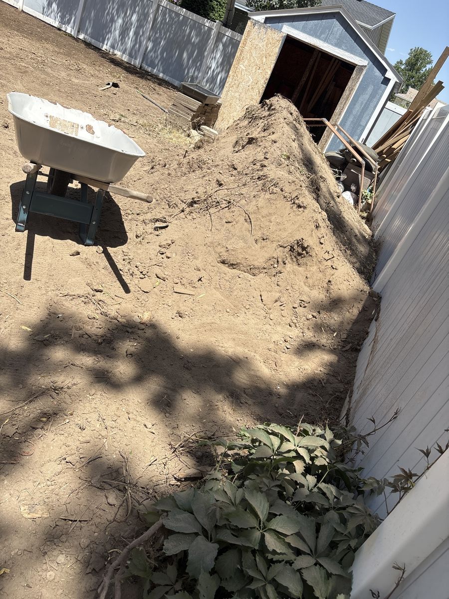 Free clean dirt
