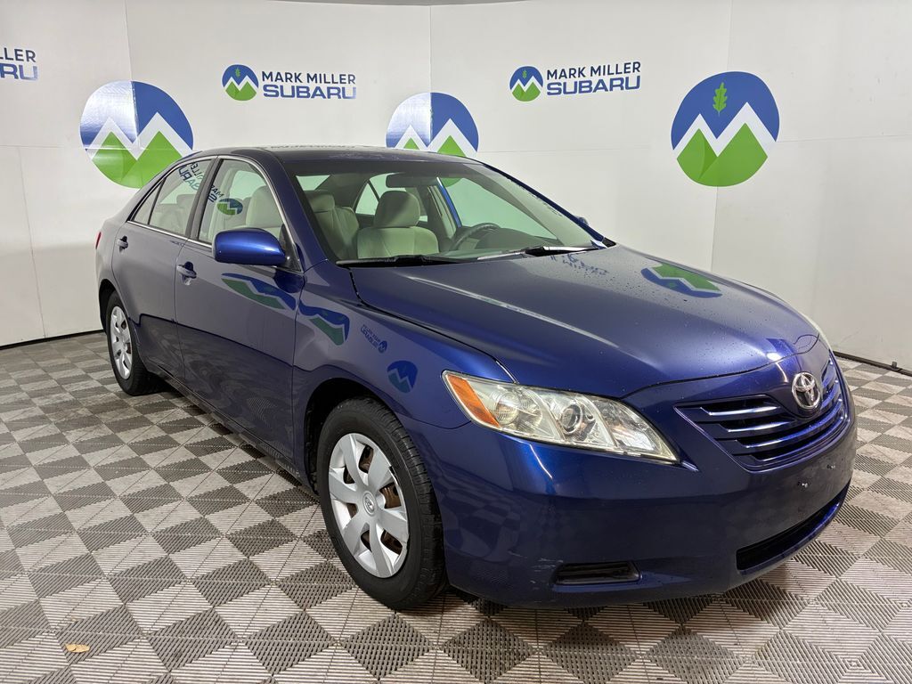 2009 TOYOTA CAMRY LE