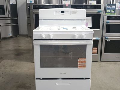 NEW AMANA WHITE 4 BURNER GAS RANGE