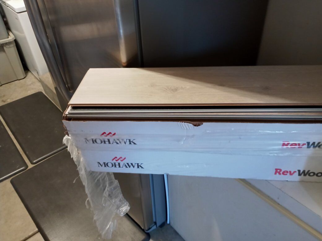 mohawk revwood 2T06-1 flooring